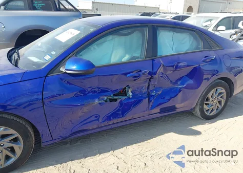 2024 Hyundai Elantra Sel z USA, uszkodzony, nr VIN KMHLM4DGXRU786777